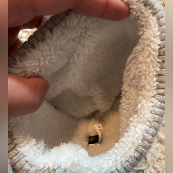 Toddle Beanie - Picture 2 of 6